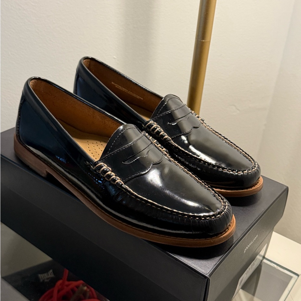 GH Bass Weejuns  Whitney black patent  Leather Loafers Womens size 10